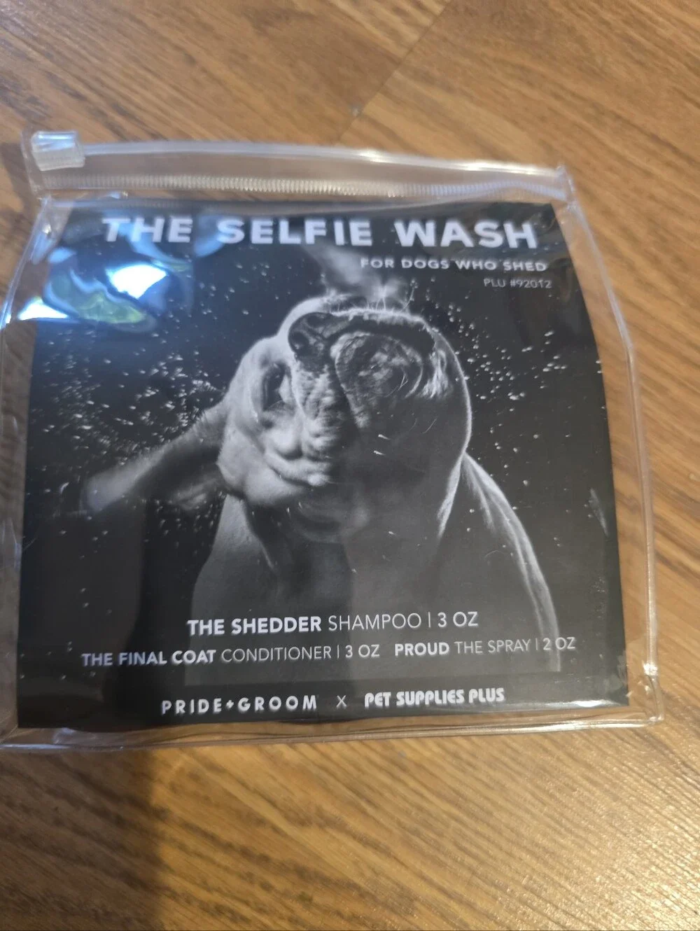 The Selfie Wash For Dogs Who Shed